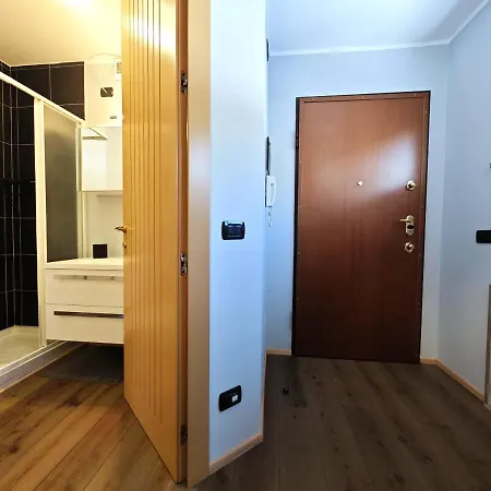Hostdomus - Suite Les Etoiles Sestriere Exterior photo