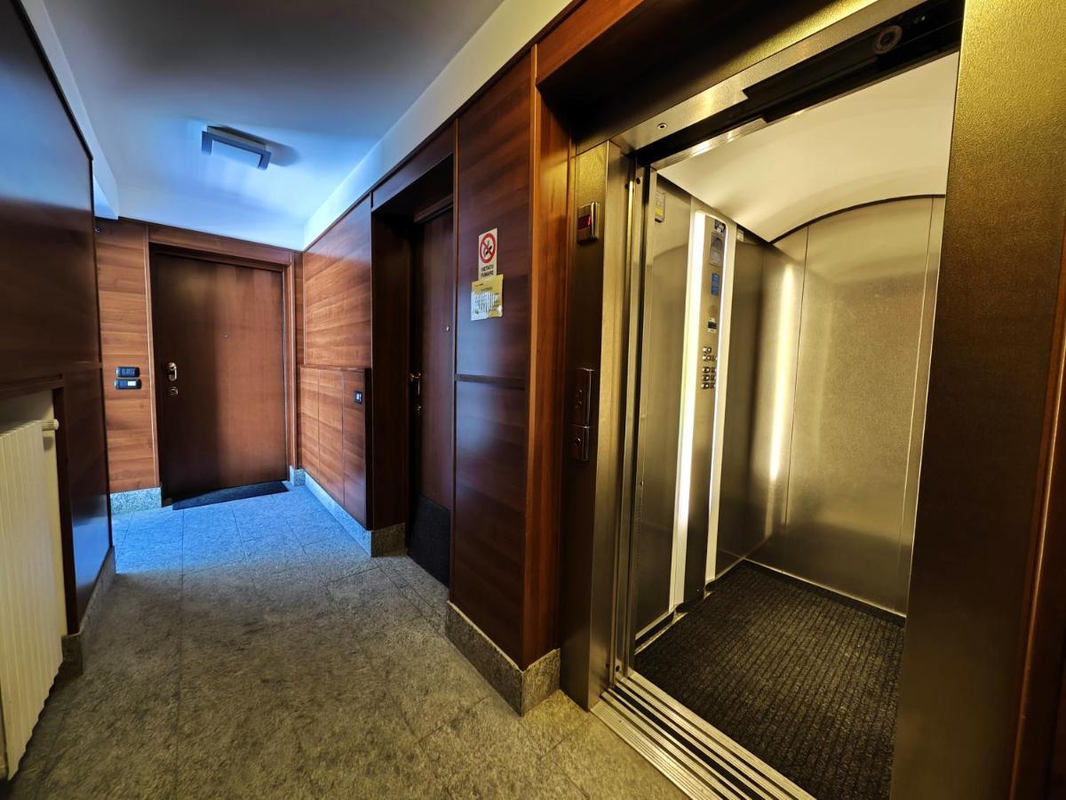 Hostdomus - Les Etoiles Apartment *